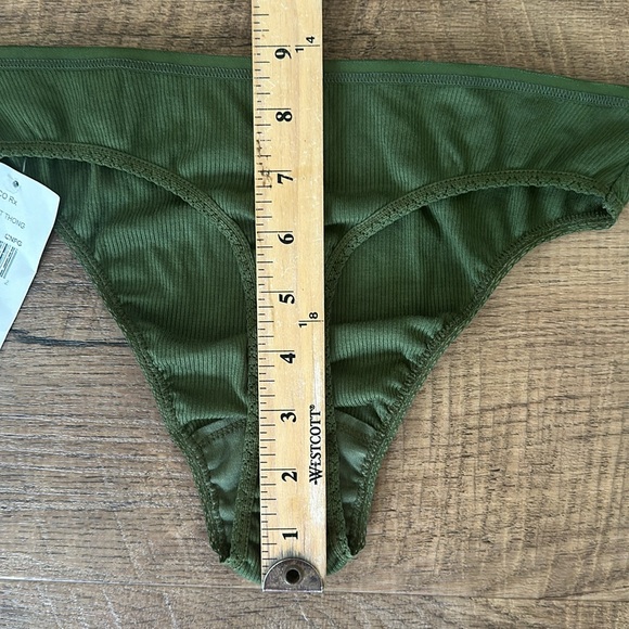 Hanky Panky High Cut Thong Style ECO RX in confederate Green Size medium NEW NWT - Picture 5 of 6